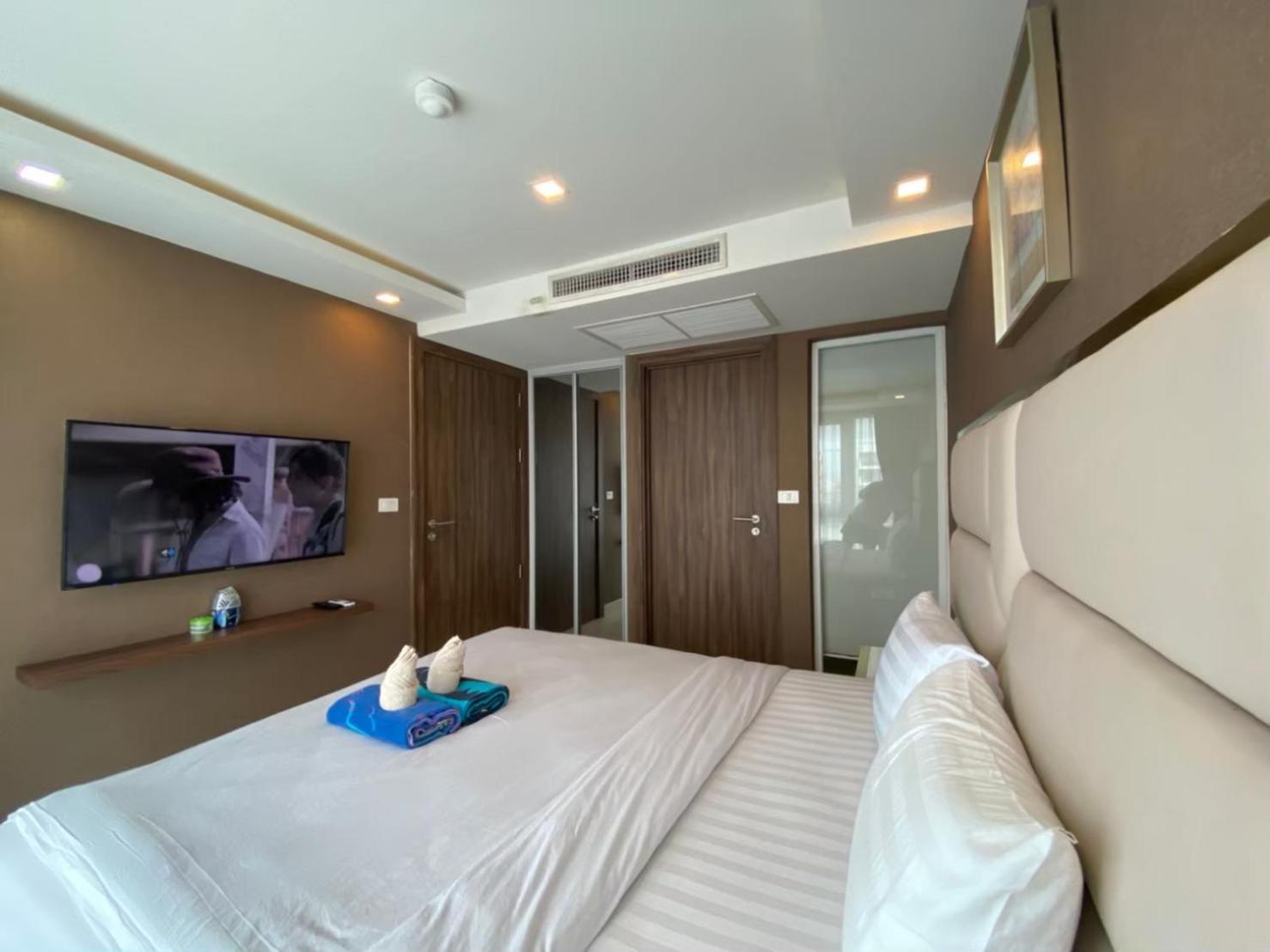 Apartment Grand Avenue X Monthstayz Thailand