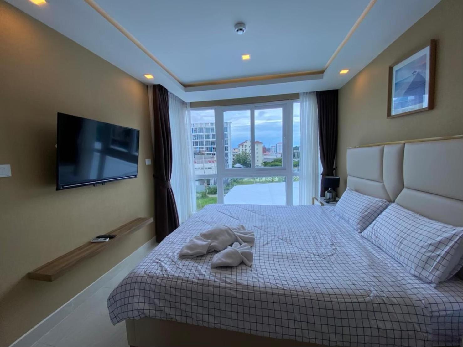Grand Avenue X Monthstayz Thailand Apartment Pattaya