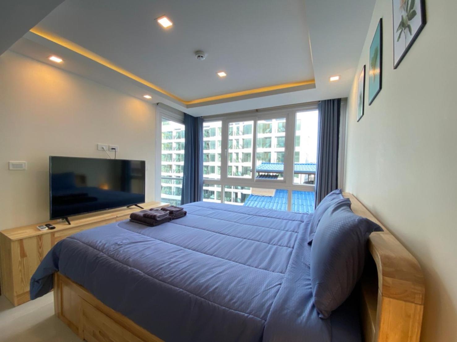 Grand Avenue X Monthstayz Thailand *