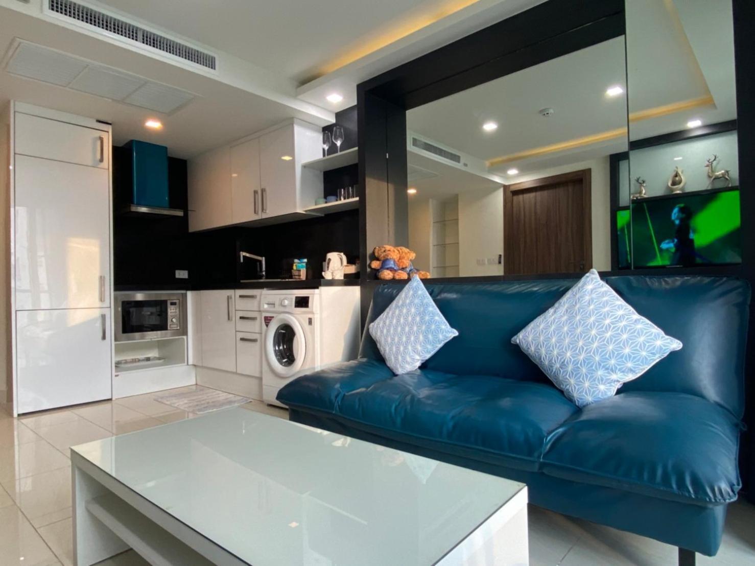 Apartment Grand Avenue X Monthstayz Thailand Pattaya