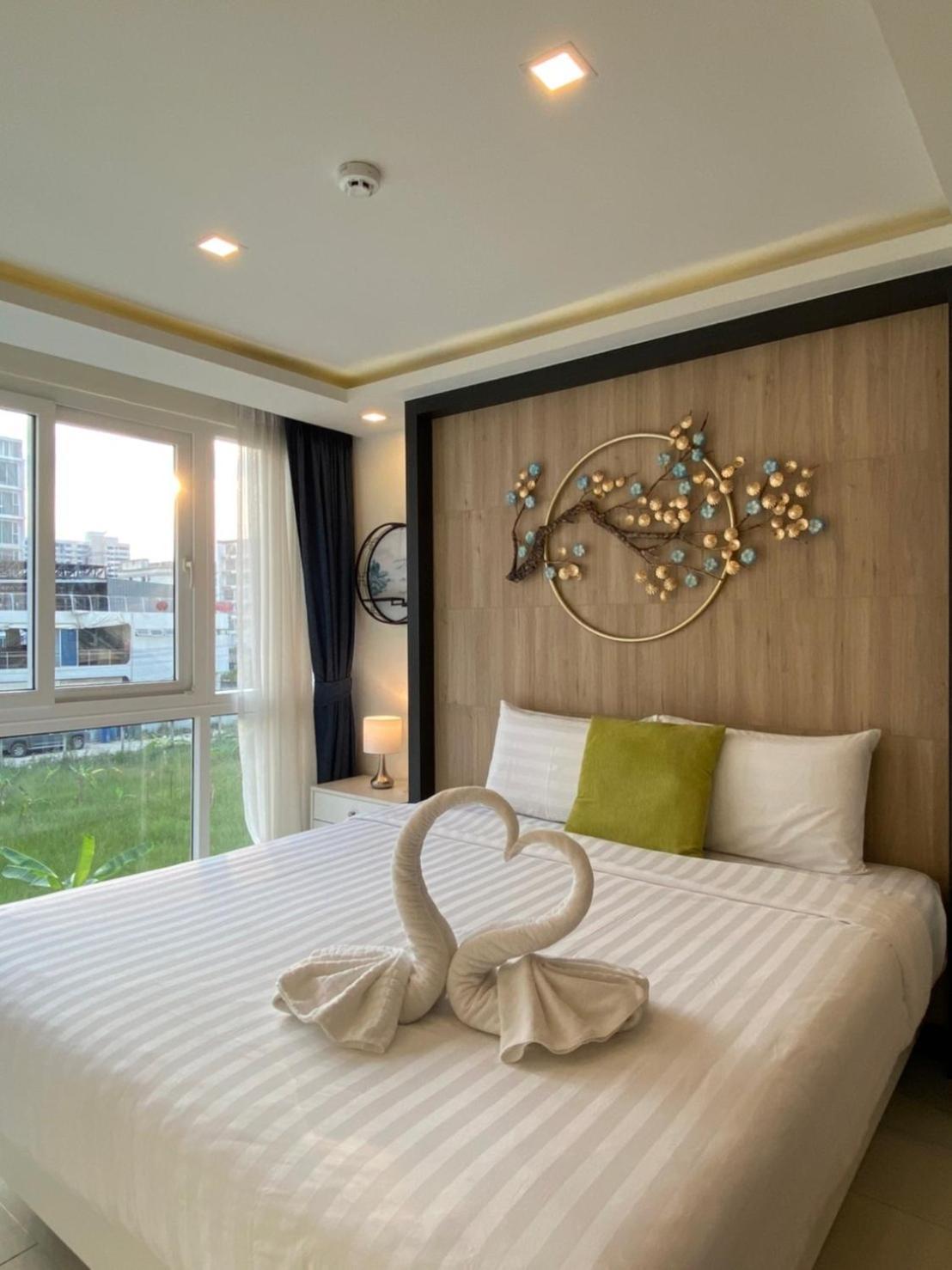 Grand Avenue X Monthstayz Thailand *