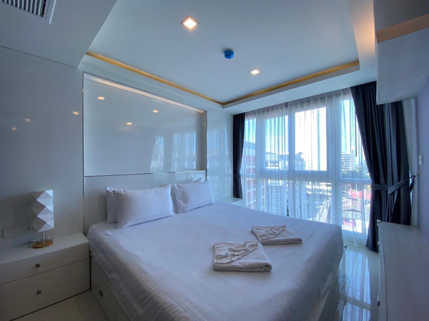 Apartment Grand Avenue X Monthstayz Thailand Pattaya