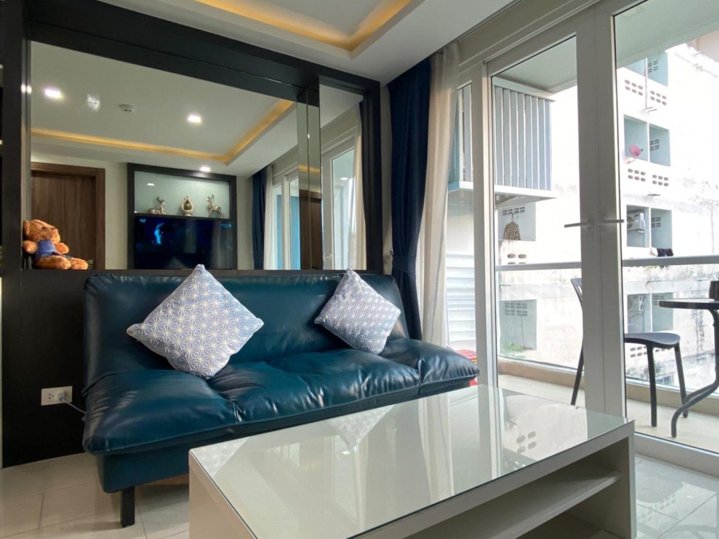 Apartment Grand Avenue X Monthstayz Thailand
